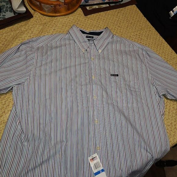 New Chaps Multi-Colored Striped Button Down Short Sleeve Shirt Men's XL - Picture 2 of 2